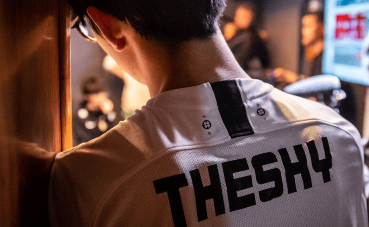 横扫C9！EG与TL会师LCS Lockin决赛